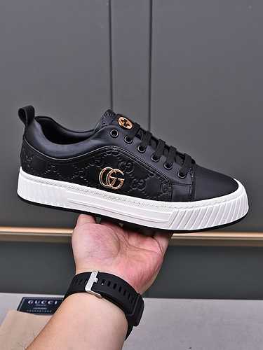 GUCCI Scarpa Uomo Cod. 1105B40 Taglia 3844 personalizzata al 45