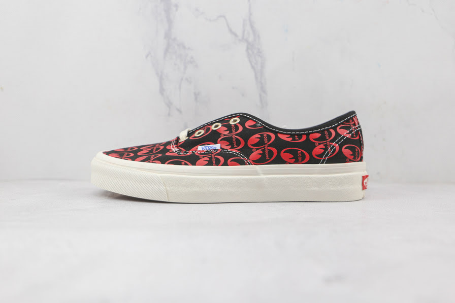 vans  黑红色大眼睛-1.jpg