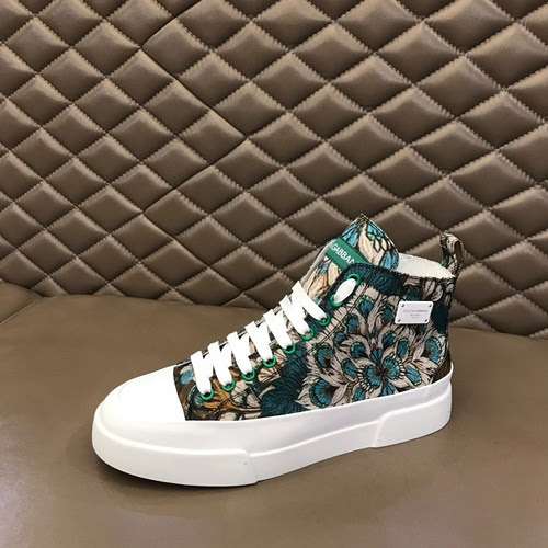 Scarpa Uomo DolceampGabbana Codice 1103B40 Taglia 3844 personalizzata al 45