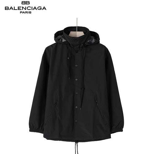 Cappotto BLCGBalenciaga con cappuccio e collo in piedi sul retro