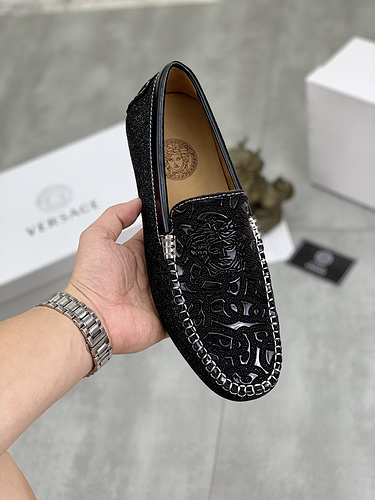 Scarpe Versace uomo Codice 1119B20 Taglia 3844 45 personalizzate