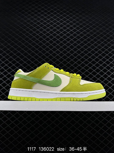 Le sneakers Nike Dunk Low sono sneakers sportive casual classiche e versatili L'ispessimento della l