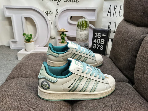 373DAdidas clover Originals Superstar shell toe classic all-match casual sports sneakers. The upper 