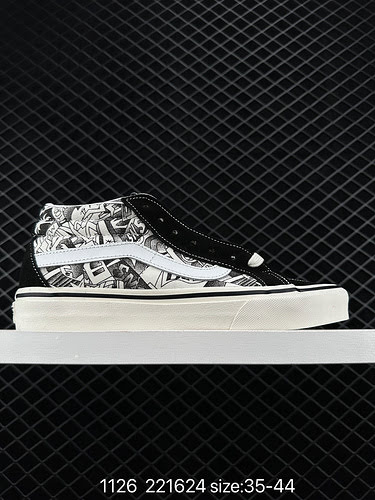 2 Vans Sk8-Mid SNS black and white graffiti mid-top. The theme is based on the local Venice Beach. B