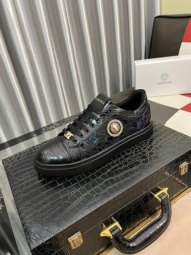 Scarpe Versace uomo Codice 1123B40 Taglia 3844