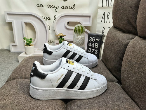 373DAdidas clover Originals Superstar shell toe classic all-match casual sports sneakers. The upper 