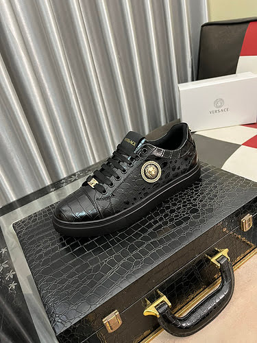 Scarpe Versace uomo Codice 1123B40 Taglia 3844