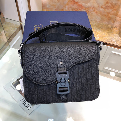 DI saddle bag for men, made of imported top original leather, high-end replica version, delivery gif