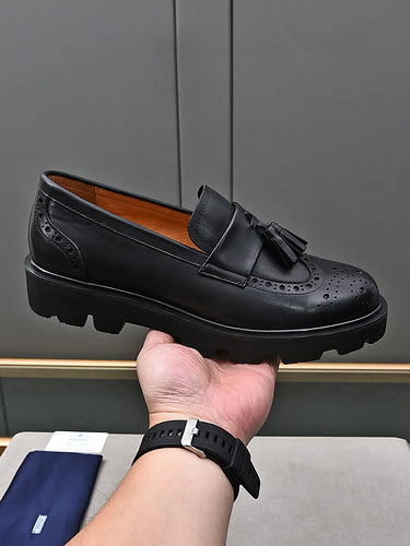 Scarpe Prada uomo Codice 1127B70 Taglia 3844 45 personalizzate