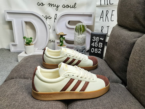 052D Scarpe casual Adidas VL Court 20 serie NEO traspiranti, comode e leggere