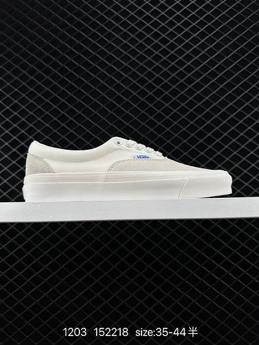 9 Vans Era Og Lx Suede White Gray The suede fabric upper highlights the invincible texture. The Era 