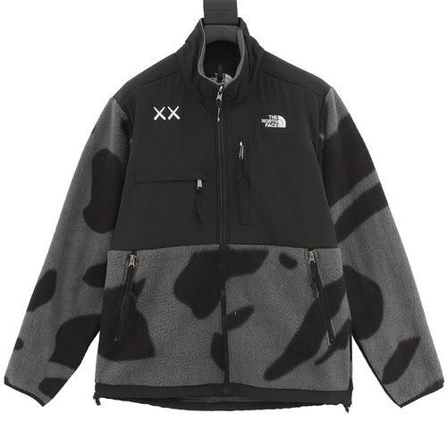 TNF x KAWS North Face modello congiunto FW23 1995 Denali Giacca a maniche lunghe in pile con cernier