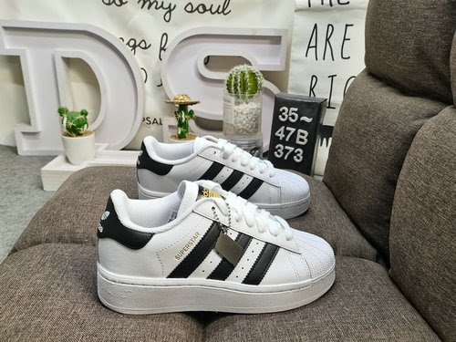 373DAdidas clover Originals Superstar scarpe da ginnastica sportive casual con punta a conchiglia cl