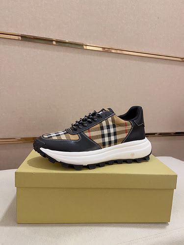 Scarpe uomo Burberry Codice 1205B60 Taglia 3844