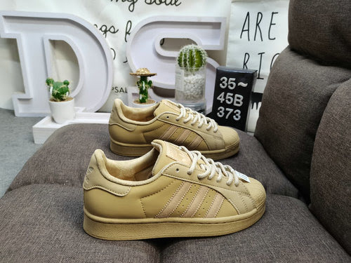 373DAdidas trifoglio Originals Superstar punta a conchiglia classico allmatch scarpe da ginnastica s