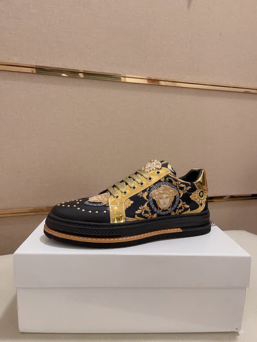 Scarpe uomo Versace Codice 1205B40 Taglia 3844 45 personalizzabili