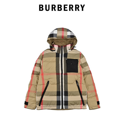 BBRBPiumino reversibile a quadri grandi 21Fw di Burberry