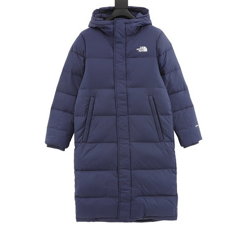 Piumino lungo TNF North Face dallo stile classico