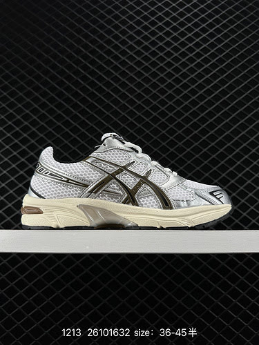 6 ASICS GEL-3 uses mesh and leather to connect, giving it a retro and layered feel. The mesh fabric 