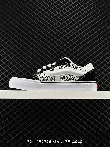 2 VANS/VANS men's and women's shoes use the authentic vulcanization process, upgrade the market's mo
