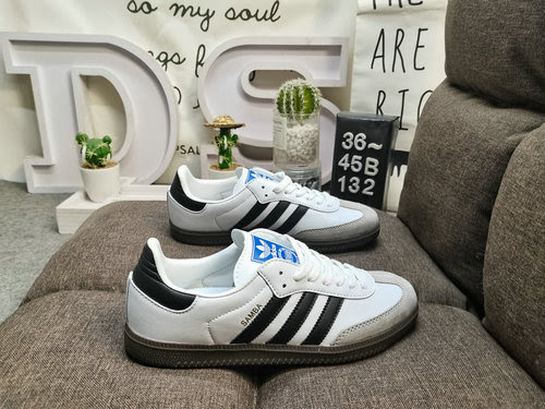 132DAdidas originali Busenitz Vulc adidas Quasi 70 anni di classici originali realizzati in pelle sc