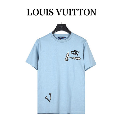 Tshirt a maniche corte ricamata con strumento martello LVLouis Vuitton 23ss