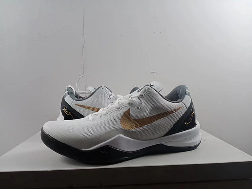 Kobe 8a generazione in oro bianco e nero 4046