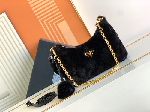 Borsa ascellare in pelliccia PRADA Realizzata in pelle originale premium importata Versione replica 