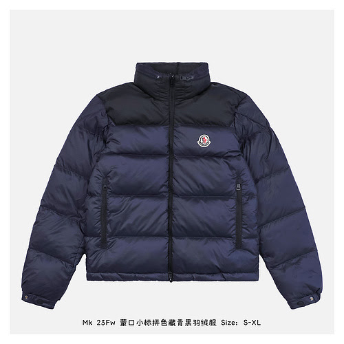 Piumino MC 23Fw con piccola etichetta mascherata abbinata in colore blu navy e nero