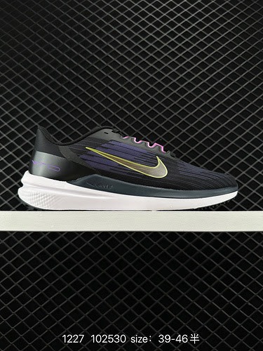 Le scarpe Nike Air Zoom Winflo 9 sono progettate con mesh migliorato e schiuma aumentata Sono apposi