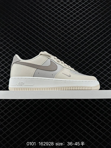 4 Nike Air Force Low Air Force 1 sneaker sportive casual versatili basse La combinazione di morbide 