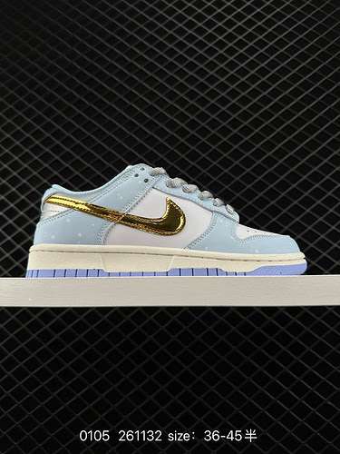 6 Le nuove sneakers Nike SB Zoom Dunk Low sono una serie di sneakers sportive casual classiche e ver