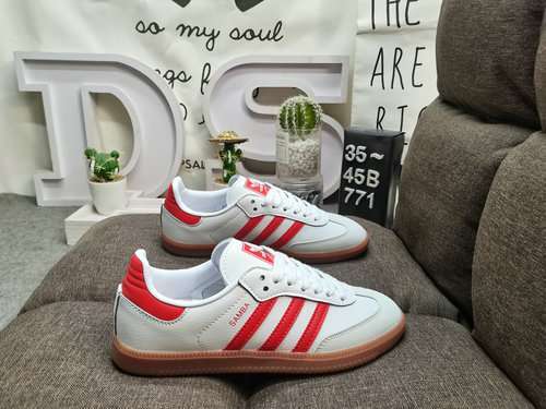 771DAdidas originali Busenitz Vulc adidas Quasi 70 anni di classici originali realizzati in pelle sc