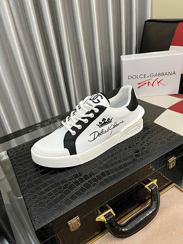 Dolce & Gabbana men's shoes Code: 0104B80 Size: 38-44 (45,46 customized)