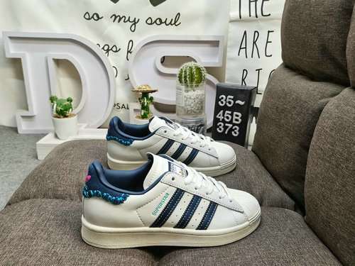 373DAdidas trifoglio Originals Superstar punta a conchiglia classico allmatch scarpe da ginnastica s