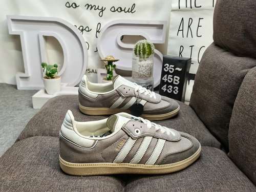 433DAdidas originali Busenitz Vulc adidas Quasi 70 anni di classici originali realizzati in pelle sc