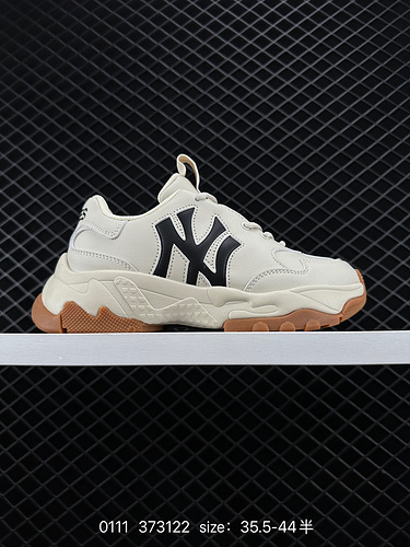 MLB NY Bigball Chunky Cream New York Yankees Low-top Dad Shoes Its products combine Korean fashion s