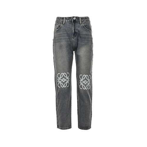 Jeans lavati Loewe Luo Yiwei 23Fw con logo stampato