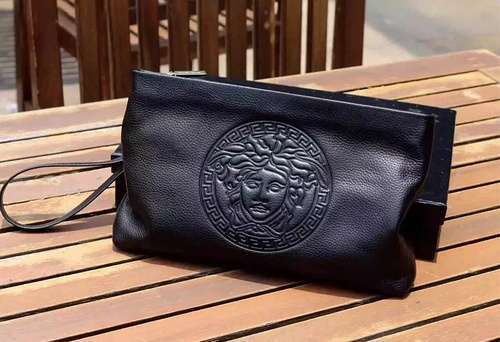 Pochette da uomo realizzata in pelle bovina originale importata, qualità di fascia alta, consegna bo