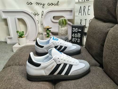 873DAdidas originali Busenitz Vulc adidas Quasi 70 anni di classici originali realizzati in pelle sc