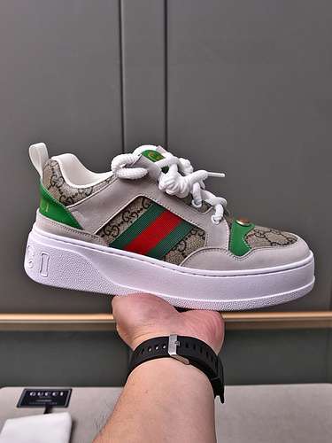 Scarpe uomo GUCCI Codice 0227B70 Taglia 3844 45 personalizzabili