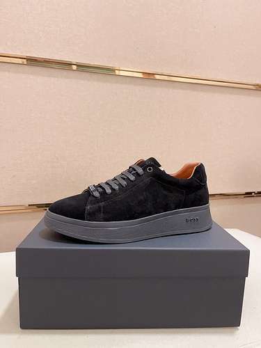 Boss men's shoes Code: 0228B50 Size: 38-44 (45 customized)