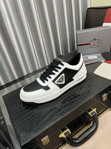 Prada Men's Shoes Code: 0302B90 Size: 38-44