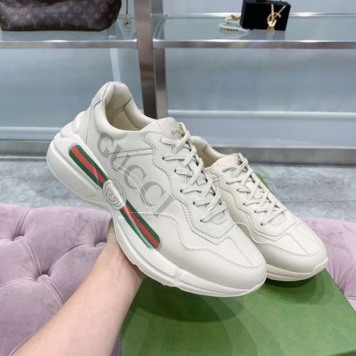 GUCCI scarpe da uomo e da donna Codice 0306D30 Taglia Taglia da donna 3540 34 da donna 41 la persona