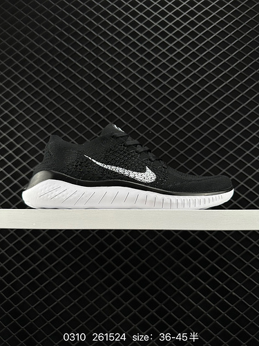 2 Nike Free RN Flyknit 28 Barefoot. The second generation light running shoe has a new and upgraded 