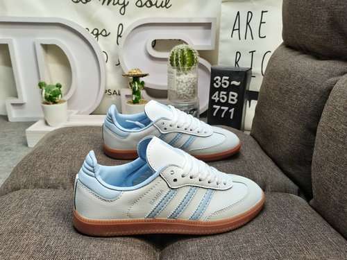 771DAdidas originali Busenitz Vulc adidas Quasi 70 anni di classici originali realizzati in pelle sc