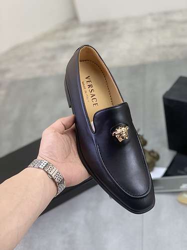 Scarpe Versace uomo Codice 0307C00 Taglia 3844 45 personalizzata