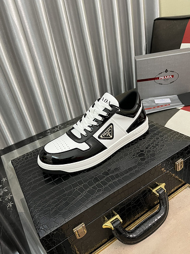 Prada Men's Shoes Code: 0302B90 Size: 38-44