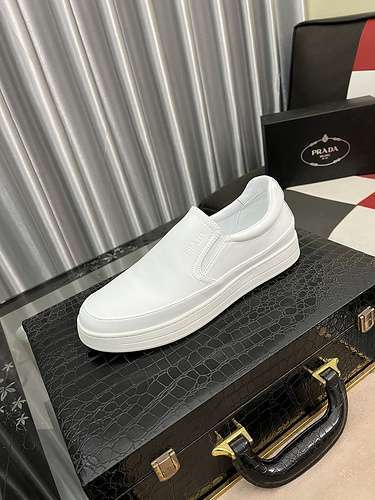 Prada Men's Shoes Code: 0302B50 Size: 38-44