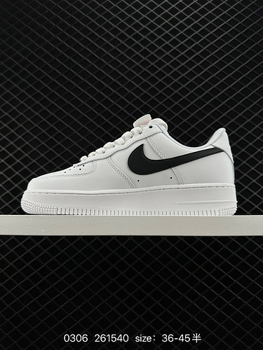 2 Nike Air Force Low co-branded Air Force 1 low-top versatile casual sports sneakers. The combinatio